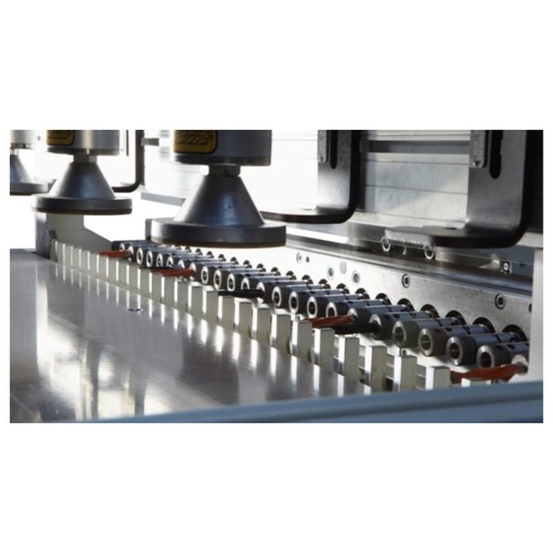 Drilling head of the SCM STARTECH 27 with spindles on 32 mm centers